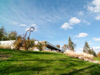 Emptyness sculpture by Jakub Flejšar — view 7