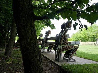 Garden Complex Botanicus sculpture by Jakub Flejšar — view 4