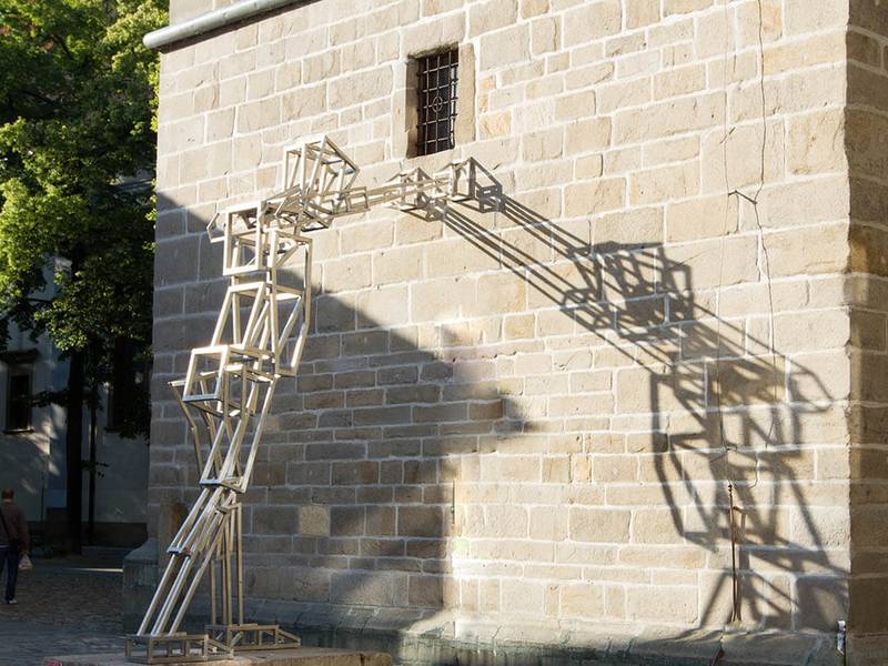 Místodržitel — sculpture by Jakub Flejšar